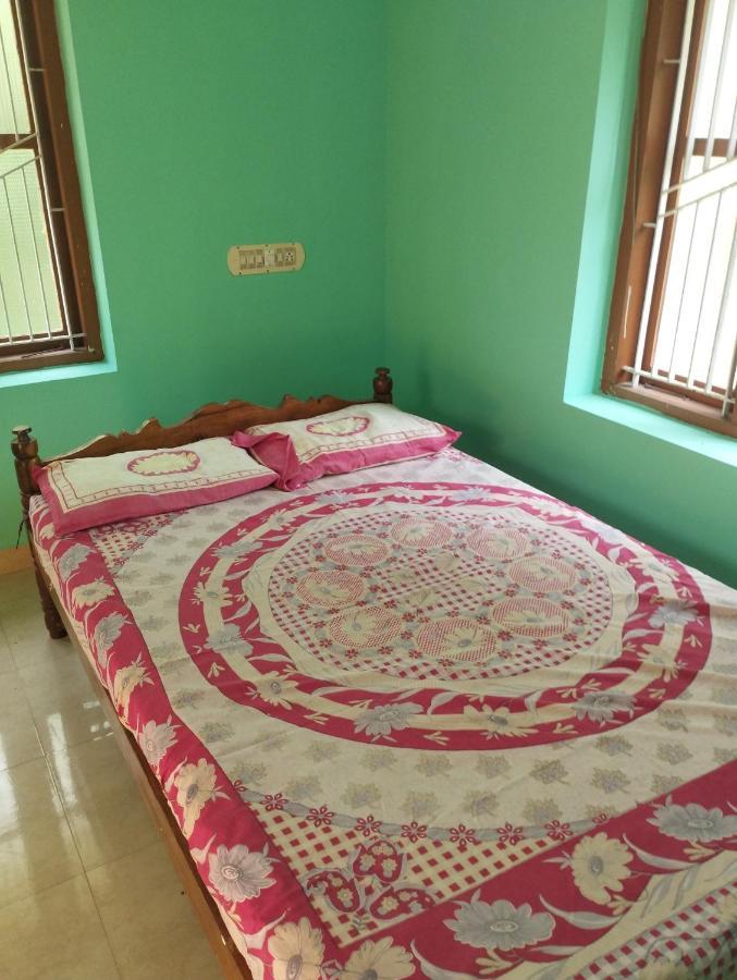 Rohini Homestay วาร์คาลา ภายนอก รูปภาพ